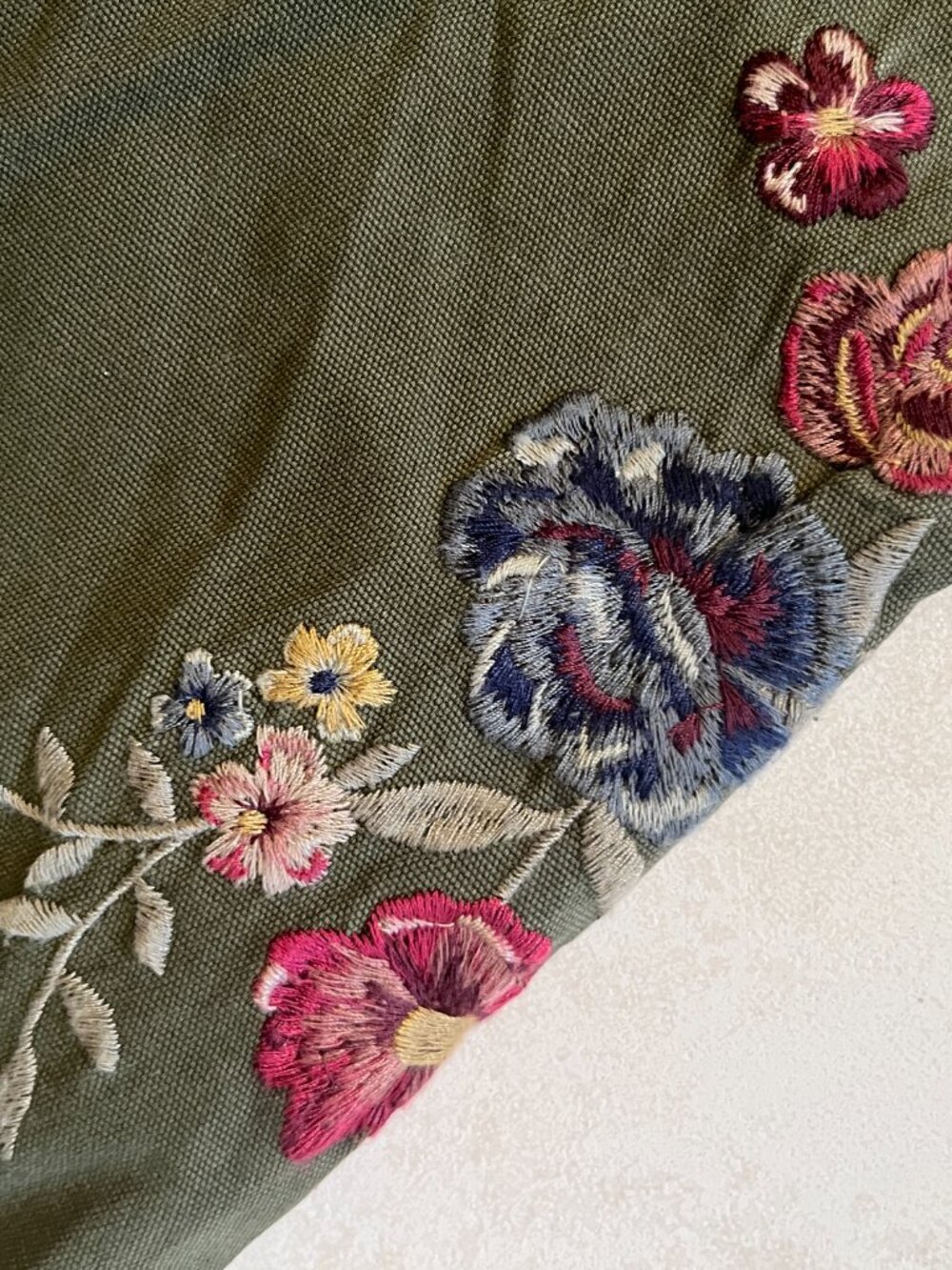 Driftwood Olive Green Floral Embroidered NWT Utility Jacket, Size: L - Picture 4 of 13